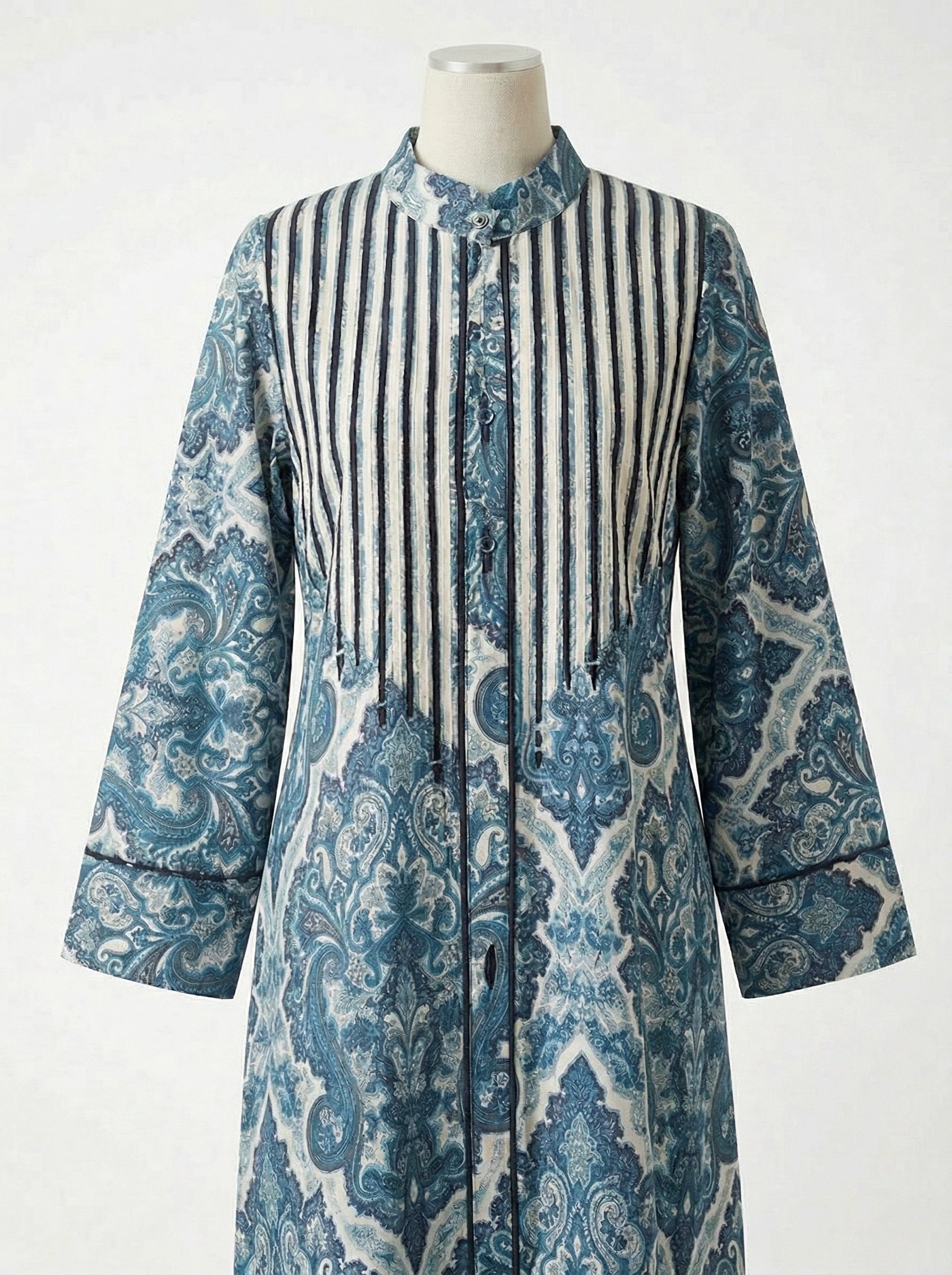 Blue And White Kuwaiti Jalabyia Dress